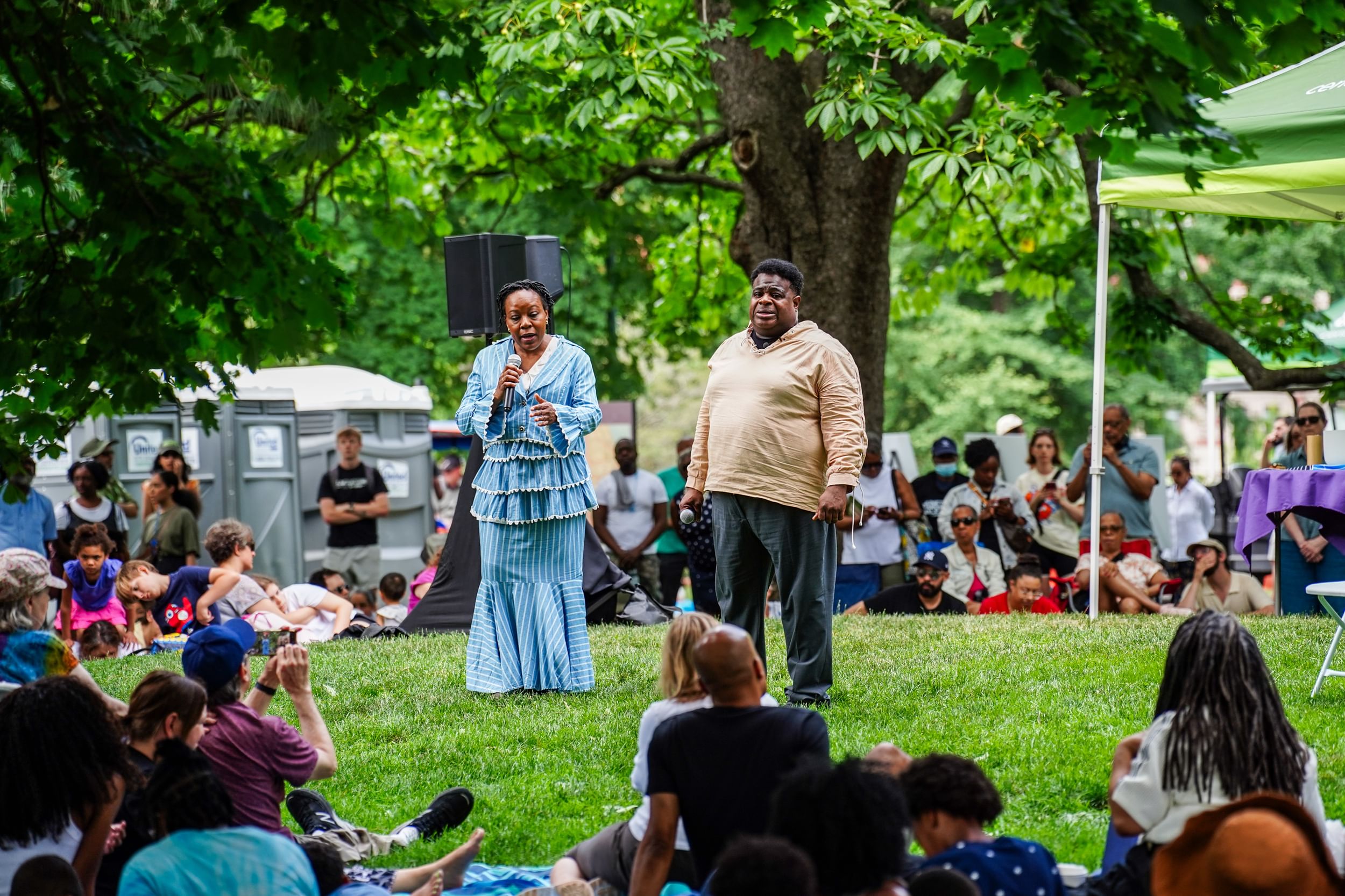 Markeisha performing to a crowd at the Juneteenth celebration in Central Park