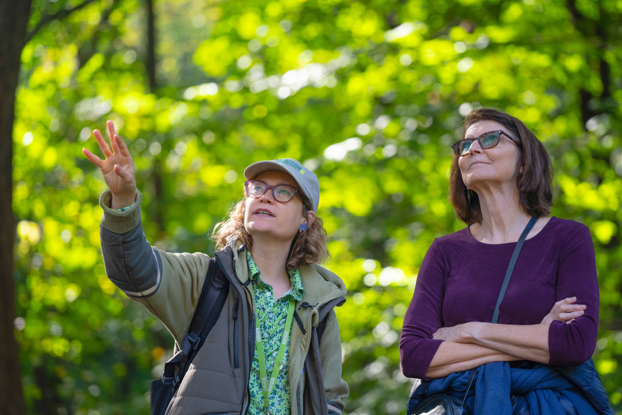 Carla Shotwell leading a tour in the Ramble